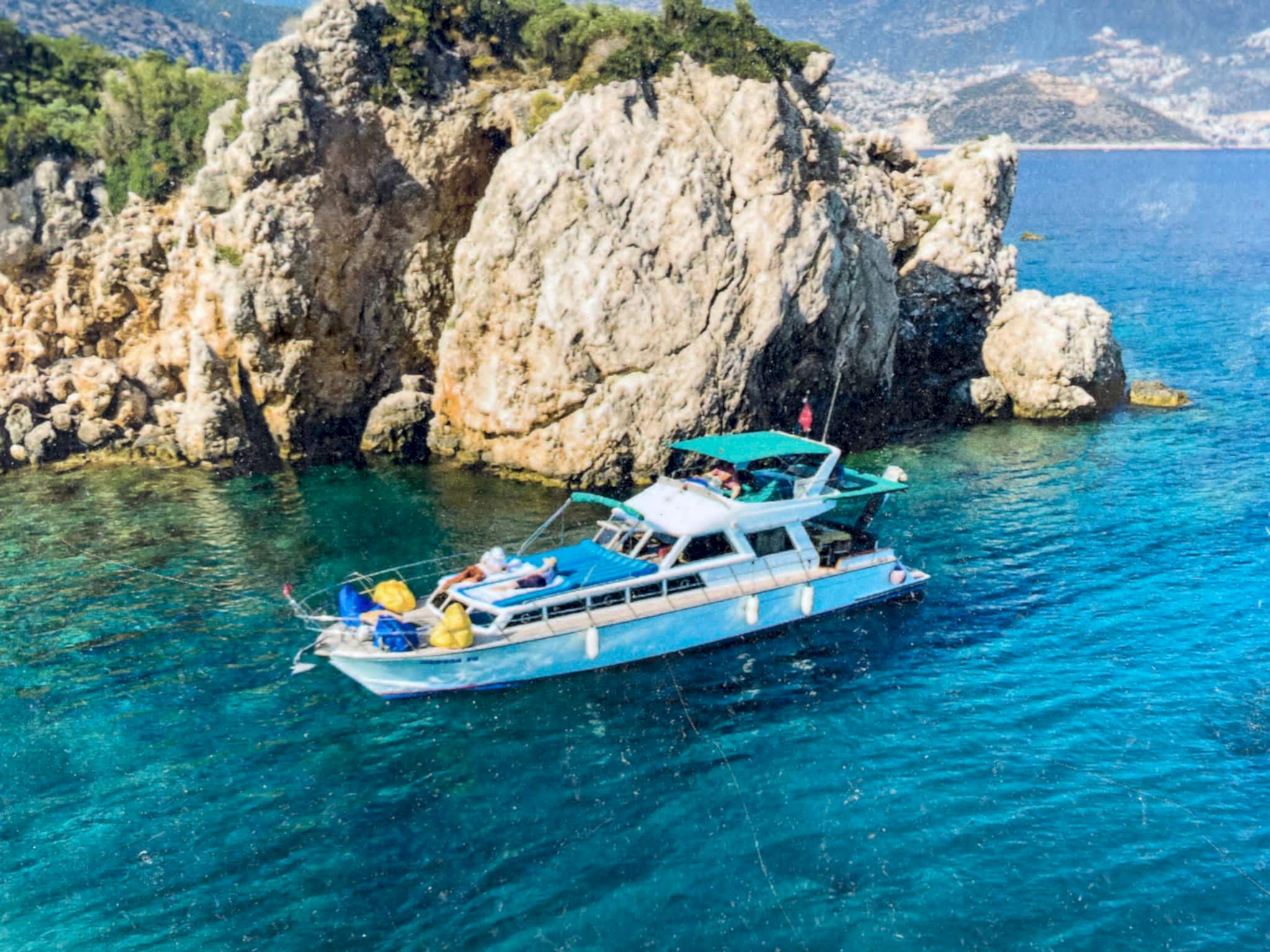 ffc097a2-e79d-4a09-9a2d-6a3f23b892cd